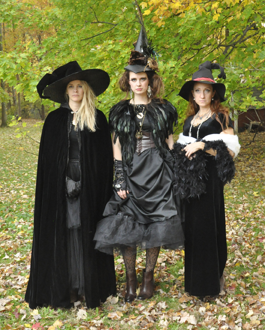 witch-costumes